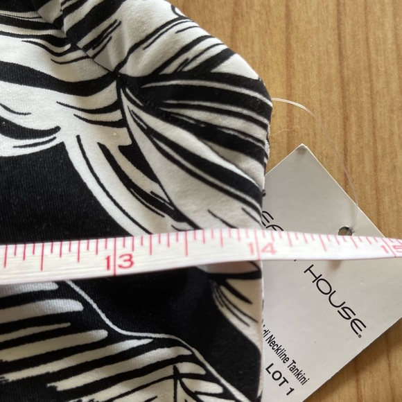 Beach House Adjustable Neckline Tankini Top, Size 10 - Picture 10 of 14